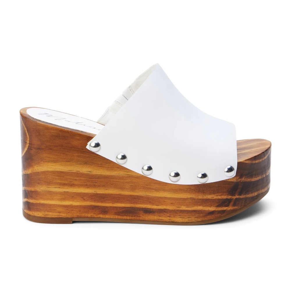 BRAND NEW in BOX ! Phoebe platform wedge